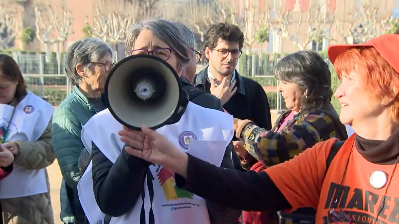 Reclamen responsabilitats per les morts a les residències durant la COVID