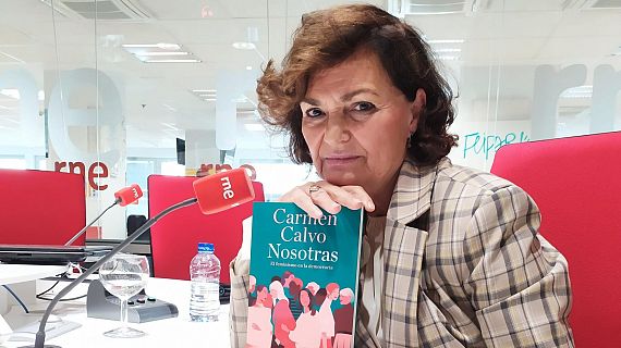 Carmen Calvo presenta "Nosotras: El feminismo en la democracia"
