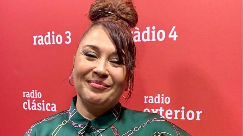 Metr�poli - Suzanna i Silvia Mars� i Abel Folk - Escoltar ara