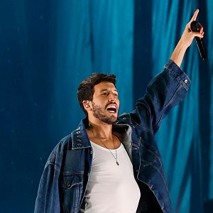 Rebobinando - Rebobinando - Sebastian Yatra, "Tacones rojos" - 04/03/24 - Escuchar ahora