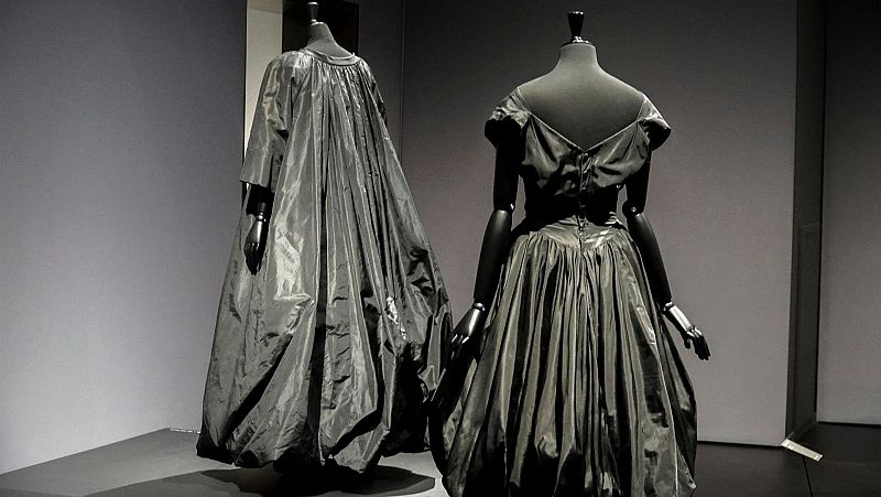 Puerta al presente - Balenciaga, un diseñador histórico - 11/03/24 - Escuchar ahora