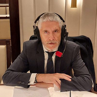 Las mañanas de RNE con Íñigo Alfonso - Grande-Marlaska: \"El Gobierno del PP no estuvo a la altura de las circunstancias\" - Escuchar ahora