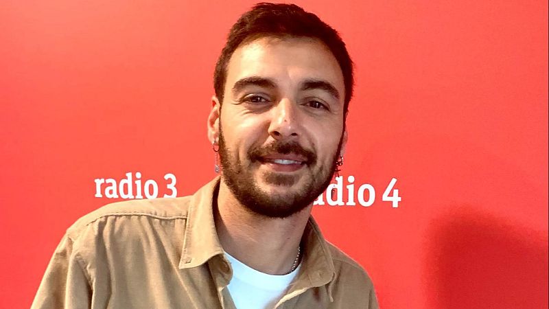 Metr�poli - El cantant Raule i l'escriptora Reyes Monforte - Escoltar ara