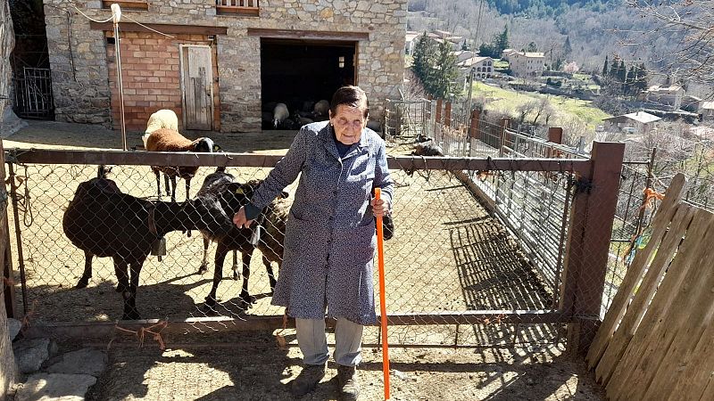Por tres razones - La pastora más longeva de España - Escuchar ahora