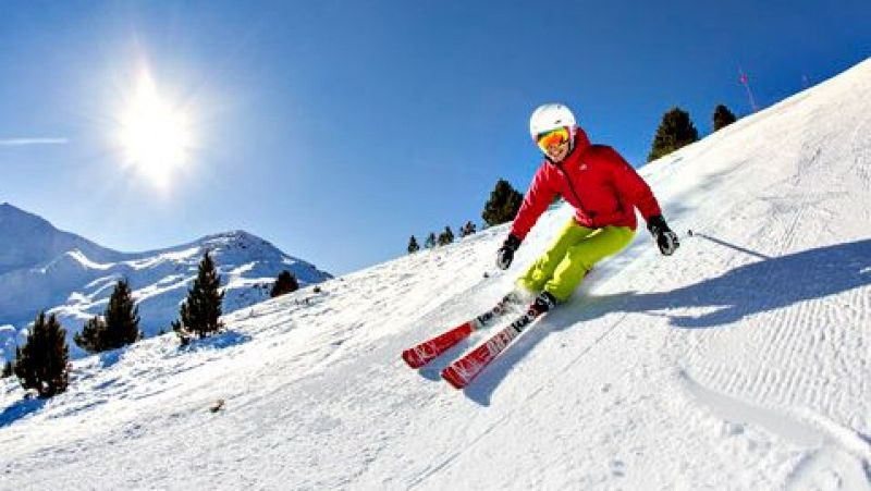 Millor cap de setmana per anar a esquiar gràcies a les darreres nevades | Informa: Pepa Sangenís