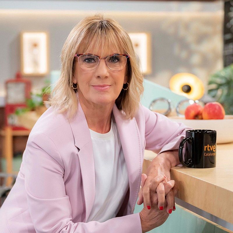 Caf� d'idees - Laura Vilagr�, Enric Juliana i Regina Rodr�guez Sirvent