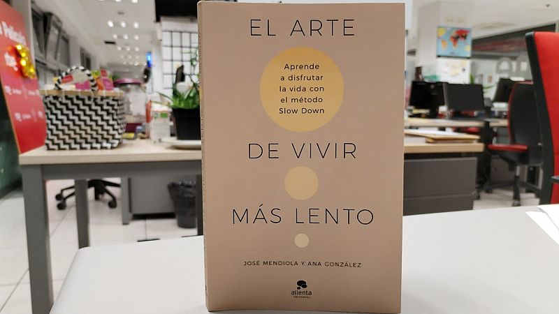 El gallo que no cesa - 'El arte de vivir más lento' de José Mendiola y Ana González - Escuchar ahora