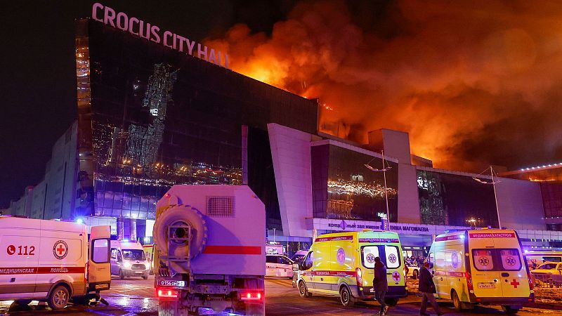 Cinco Continentes - Ataque terrorista cerca de Moscú - Escuchar ahora