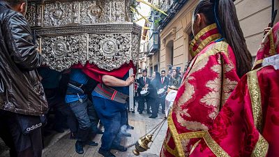 Ms cerca - Costaleros invidentes en la Semana Santa de Toledo - Escuchar ahora