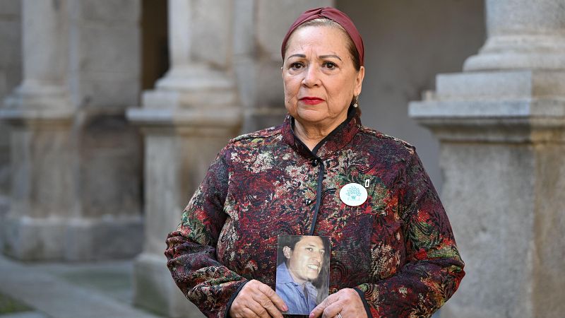 Por tres razones - Familiares desaparecidos en México: "El gobierno nos ignora" - Escuchar ahora