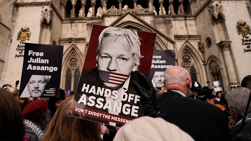 Cinco continentes - Nuevo aplazamiento para la posible extradición de Assange