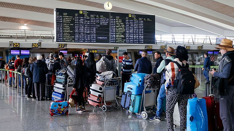 24 horas - Santiago Vallejo (Mesa del Turismo de España): "Se prevé una ocupación media del 80% esta Semana Santa" - Escuchar ahora