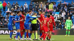 La cresta de la onda - Lamentables insultos racistas en el fútbol masculino español - 01/04/24