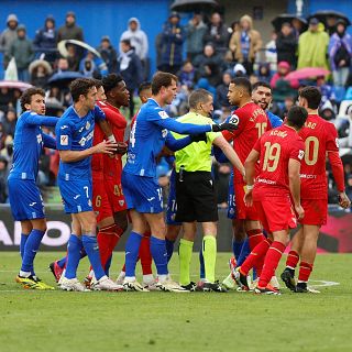 Lamentables insultos racistas en el fútbol masculino español