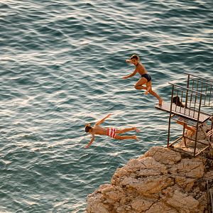 Memoria de delfín - Memoria de delfín - Especialistas 1ª Hora: Especialistas de acción - Escuchar ahora