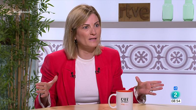 Caf� d'idees - Raquel Sans acusa Salvador Illa de "menysteniment cap a la llengua" - Escoltar ara