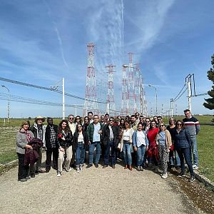 Reportajes Radio Exterior - Reportajes Radio Exterior - El día a día de la única emisora española en onda corta - Escuchar ahora