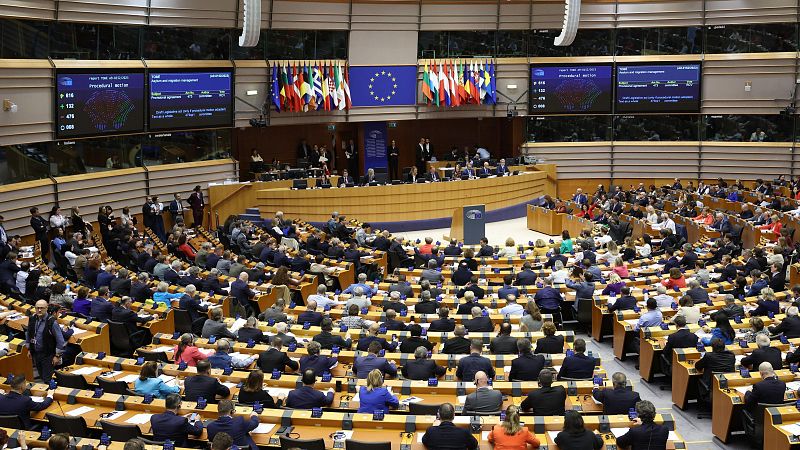 Cinco Continentes - La UE aprueba el Pacto sobre Migración y Asilo - Escuchar ahora
