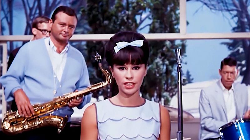 Cuando los elefantes sueñan con la música - Stan Getz Quartet y Astrud Gilberto - 12/04/24 - escuchar ahora