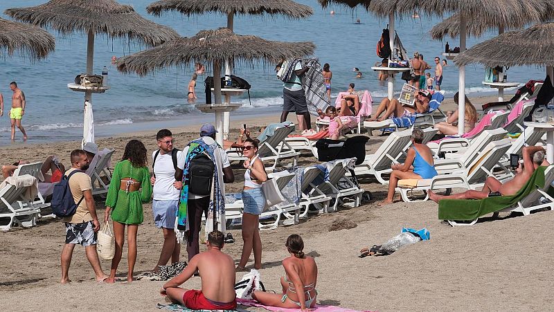 Agencias de viajes se suman al debate sobre el modelo turístico en Canarias - Escuchar ahora