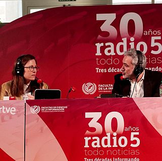 Radio 5 celebra 30 años con una programación especial