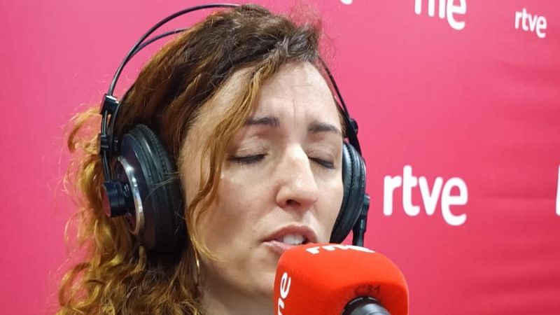 S�N 4 DIES- Ac�sticament- JOANA DARK: Folklore del futur