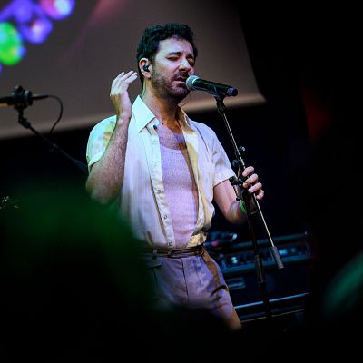 La Radio Encendida 2024 - Vicente Navarro | Escuchar