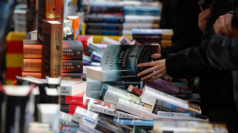 24 horas - Daniel Fernández valora Sant Jordi: "Será un nuevo día de récords de venta de libros" - Escuchar ahora