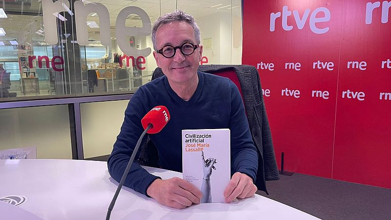 Las mañanas de RNE con Iñigo Alfonso - Lassalle presenta 'Civilización Artificial': "¿Debería legislarse el uso de las IA?" - Escuchar ahora