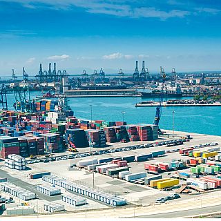 El puerto de Valencia y la crisis del Mar Rojo