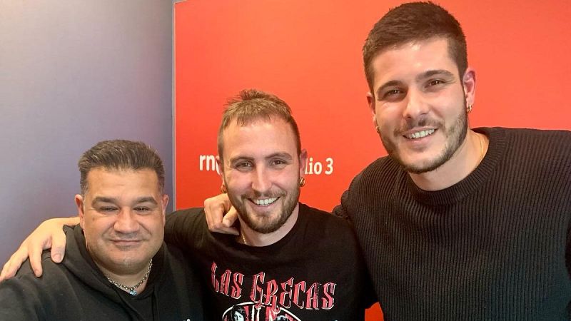 Metr�poli - Rebem a 'Los vecinos de Manu�' - Escoltar ara