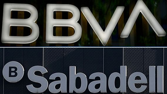 El BBVA torna a la crrega per fer-se amb el Banc Sabadell