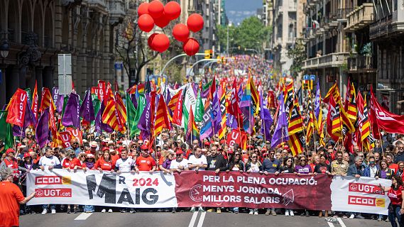 CCOO i UGT omplen el centre de Barcelona amb motiu de la manifestaci del primer de maig.