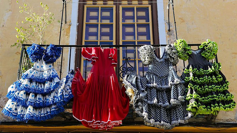 El gallo que no cesa - Ropas y ropajes: La relación entre el flamenco y la moda - Escuchar ahora