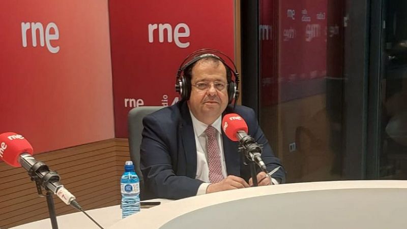 Las Mañanas de RNE - Joan Ignasi Elena (ERC): "La siguiente estación es el referéndum" - Escuchar ahora