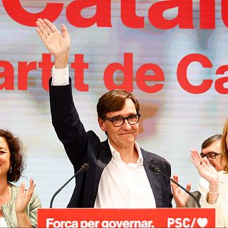 Botella: "Hay reorientaci�n hacia la derecha en Catalu�a"