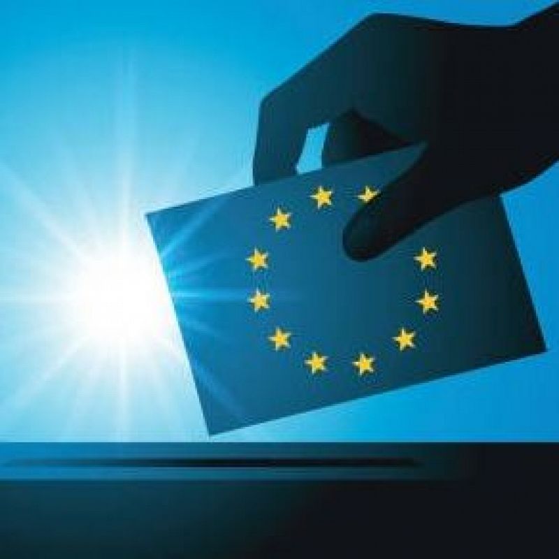 Europa abierta - 33 candidaturas definitivas aspirarán a ganar escaño en las europeas - Escuchar ahora