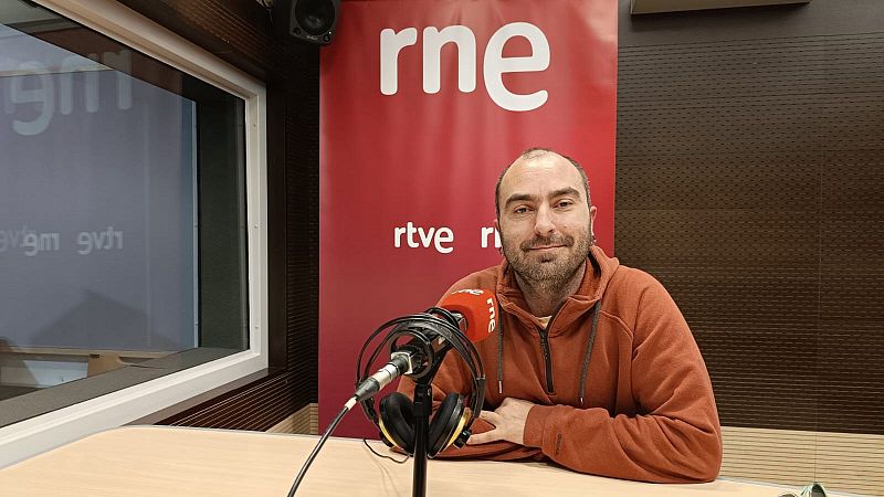 Mi gramo de locura - Jonatan Yuste, activista contra las contenciones mecánicas y la sobremedicación - 24/05/24 - Escuchar ahora