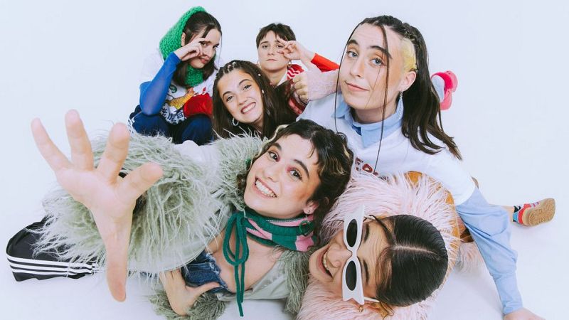 Zona Zero - Chica Sobresalto // Al·lèrgiques al Pol·len // Jacobs