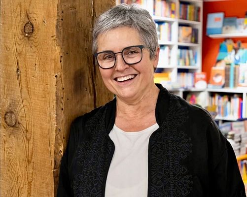 Gente despierta - Carlos del Amor - Eva Orúe, directora de la Feria del Libro de Madrid - Escuchar ahora