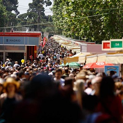 El ojo crítico - Un paseo por la 83ª 'Feria del Libro' de Madrid - Escuchar ahora