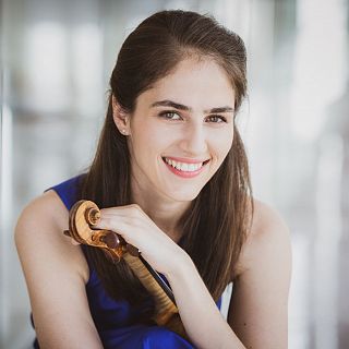 Christia Hudziy (piano) y Júlia Pusker (violin)