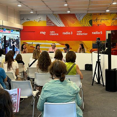 Especiales RNE - Reporterismo internacional en la Feria del Libro de Madrid 2024 - Escuchar ahora