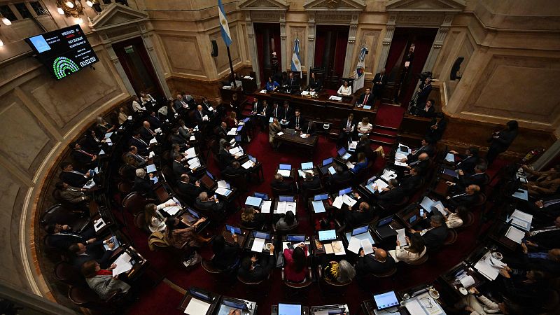 El Senado de Argentina aprueba la ley de bases de Milei