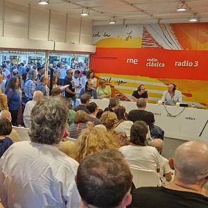 Espacio en blanco - 'Espacio en blanco', en la Feria del Libro de Madrid parte 2 - escuchar ahora