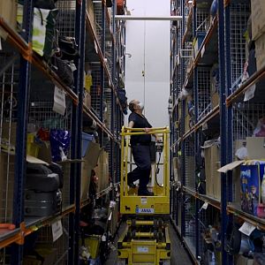 Memoria de delfín - Memoria de delfín - Objetos perdidos 1ª Hora: más de 73.000 entran cada año en la Oficina de Madrid