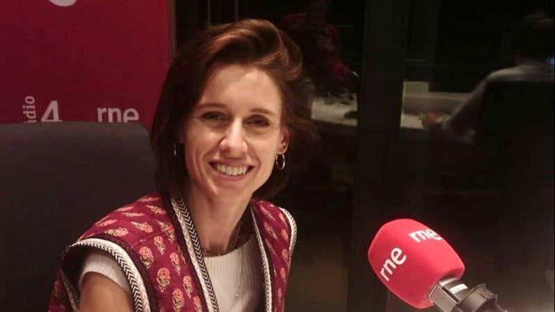 24 horas - Manuela Vells: "La msica es importante en 'El bus de la vida'" - Escuchar ahora