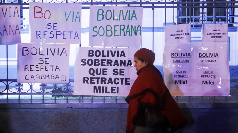 Bolivia Llama A Consultas A Su Embajador En Argentina