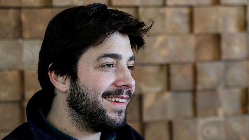 Por tres razones - Salvador Sobral, la msica desde las entraas - Escuchar ahora