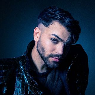 Agoney ens presenta 'Redención'